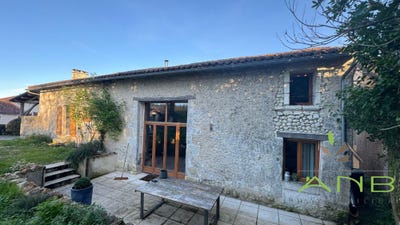 /international/fr/saint-martial-viveyrol-aquitaine-310102339628/