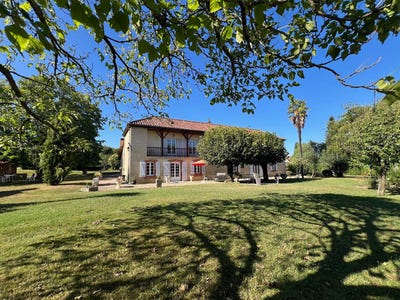 /international/fr/mirande-midi-pyrenees-310101110603/?lang=en