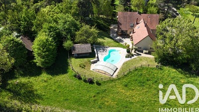 /international/fr/gy-centre-val-de-loire-310107674915/