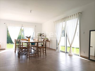 /international/fr/treveneuc-brittany-310107294316/
