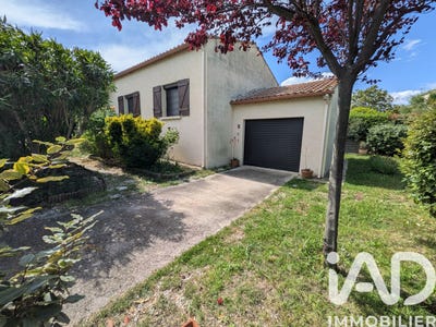 /international/fr/poussan-languedoc-roussillon-310107766118/