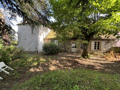 /international/fr/paris-l-hopital-burgundy-310098839867/