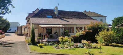 /international/fr/saint-julien-de-civry-burgundy-310100558535/