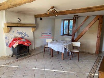 /international/fr/saint-yan-burgundy-120095595328/