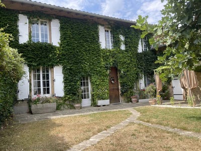 /international/fr/nantiat-limousin-310098877574/