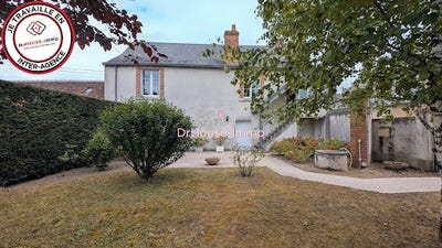 /international/fr/clery-saint-andre-centre-val-de-loire-310101440579/?lang=en