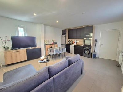 /international/fr/rosny-sur-seine-ile-de-france-310107758563/