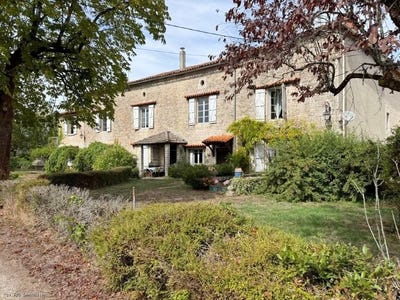 /international/fr/brettes-charente-310110025194/