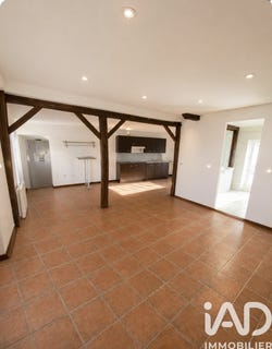 /international/fr/la-chapelle-en-serval-picardie-310102275060/