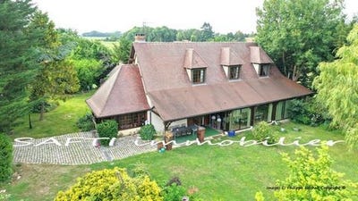 /international/fr/la-villeneuve-en-chevrie-ile-de-france-120098604725/