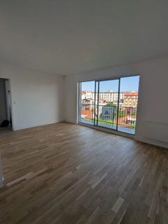 /international/fr/montreuil-ile-de-france-310108942418/