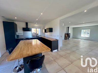 /international/fr/ussac-limousin-310099842598/