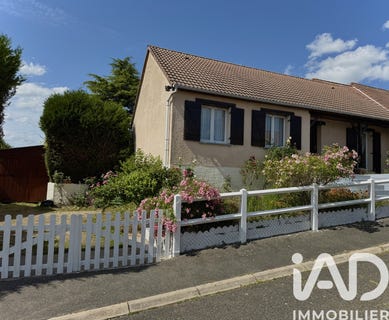 /international/fr/cherisy-centre-val-de-loire-310105370492/