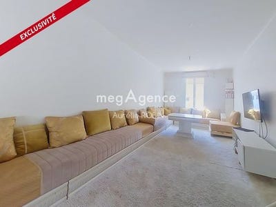 /international/fr/cholet-pays-de-la-loire-310108405263/