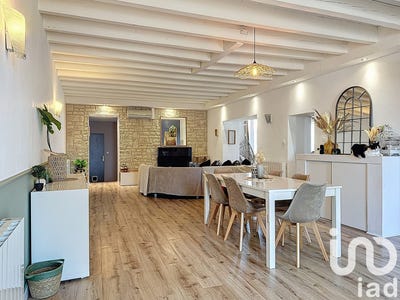 /international/fr/creuzier-le-vieux-auvergne-310100543382/?lang=zh-cn