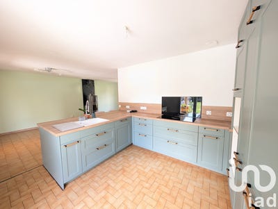 /international/fr/beaugency-centre-val-de-loire-310101924897/