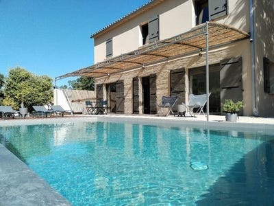 /international/fr/venasque-provence-alpes-cote-d-azur-310106779483/