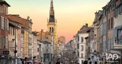 /international/fr/villefranche-sur-saone-ile-de-france-310103613930/
