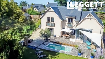 /international/fr/saint-briac-sur-mer-brittany-310107321897/