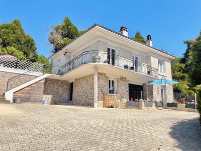 /international/fr/confolens-charente-310100741240/