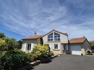 /international/fr/chaspinhac-auvergne-310100576693/