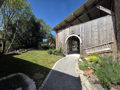 /international/fr/saint-auvent-limousin-310107255275/