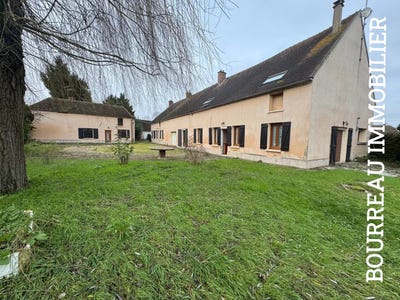 /international/fr/la-celle-saint-cyr-burgundy-310100707826/