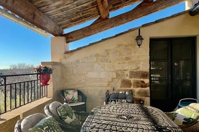 /international/fr/uzes-languedoc-roussillon-310100905192/?lang=zh-cn