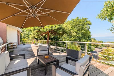 /international/fr/evian-les-bains-rhone-310109228610/
