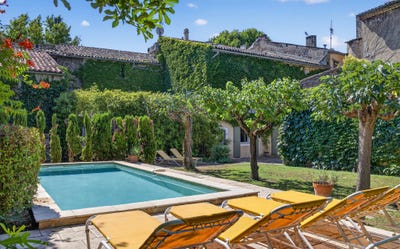 /international/fr/varages-hh-16225824-varages-provence-alpes-cote-d-azur-310109220240/