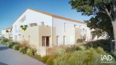 /international/fr/givrand-pays-de-la-loire-310105069710/