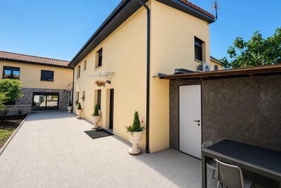 /international/fr/villeurbanne-rhone-310109521365/