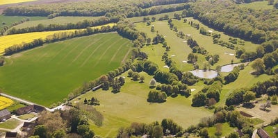 /international/fr/saint-hilaire-de-gondilly-centre-val-de-loire-310101472399/
