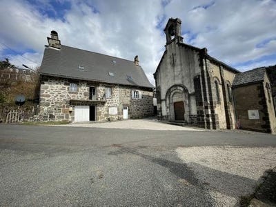 /international/fr/thiezac-auvergne-310106488825/