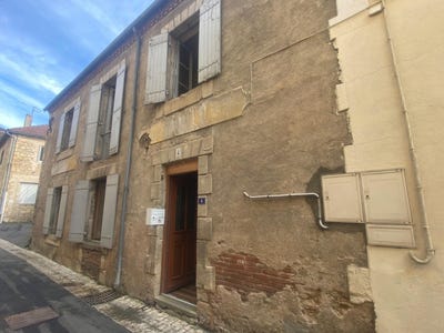 /international/fr/le-bugue-aquitaine-310106710378/