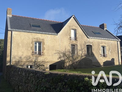 /international/fr/locmiquelic-brittany-310105649456/