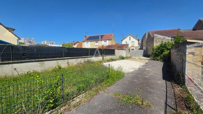 /international/fr/saint-ouen-l-aumone-ile-de-france-310108270404/