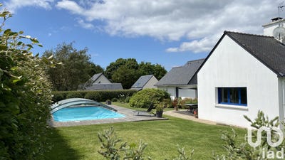 /international/fr/carnac-brittany-310098316873/