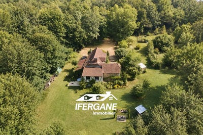 /international/fr/lacapelle-marival-midi-pyrenees-310107949394/