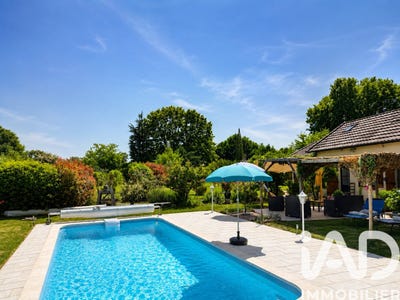/international/fr/mouleydier-aquitaine-310108403863/