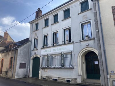 /international/fr/brienon-sur-armancon-burgundy-120085735004/