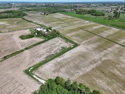 /international/fr/blaye-aquitaine-310107759138/