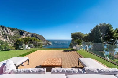 /international/fr/eze-provence-alpes-cote-d-azur-310120013194/