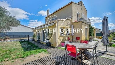 /international/fr/montarnaud-languedoc-roussillon-310101498573/