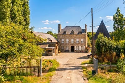 /international/fr/dinan-brittany-310107581087/