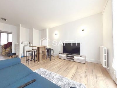 /international/fr/compiegne-picardie-310107497208/