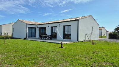 /international/fr/corme-royal-charente-310104474023/