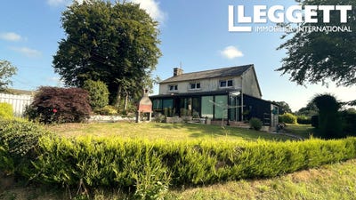 /international/fr/saint-gilles-pligeaux-brittany-310101558078/?lang=zh-tw
