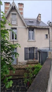 /international/fr/bressuire-charente-310103097432/