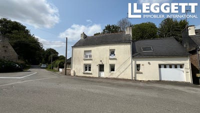 /international/fr/saint-allouestre-brittany-310095739421/?lang=en
